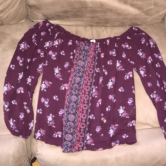 Hollister Purple Flower Blouse - Picture 1 of 3